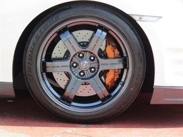 Nissan GT-R 2015-03 22456-25