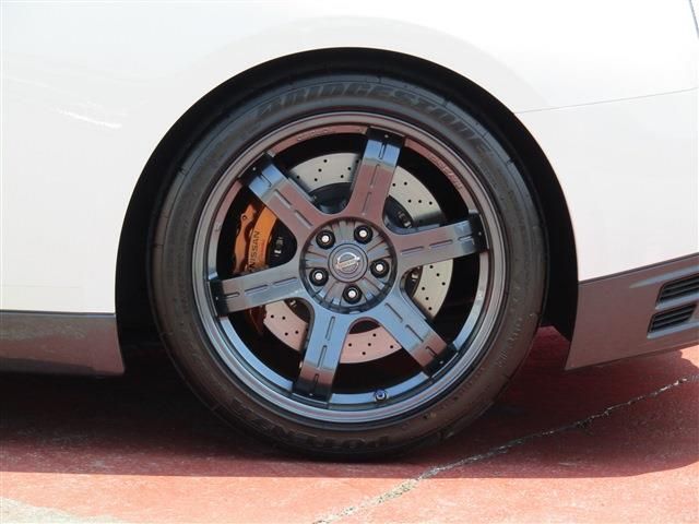 Nissan GT-R 2015-03 22456-8