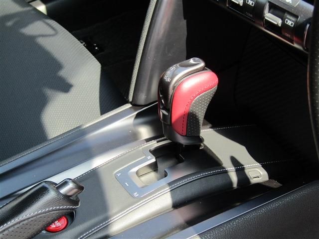 Nissan GT-R 2015-03 22456-4