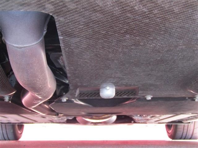 Nissan GT-R 2015-03 22456-17