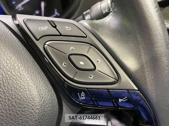 Toyota C-HR 2018-06 295018-7