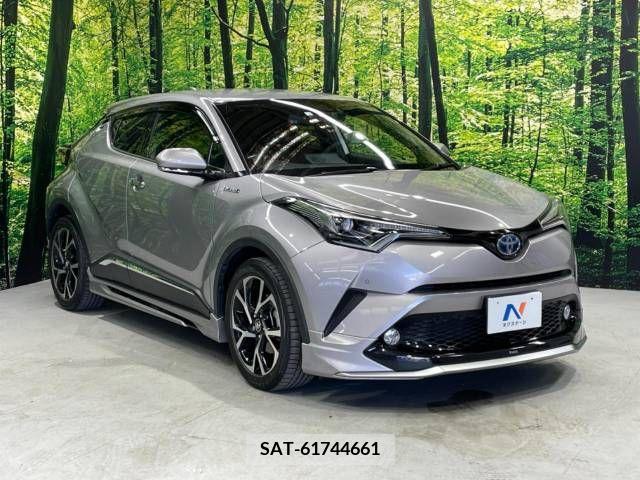 Toyota C-HR 2018-06 295018-16