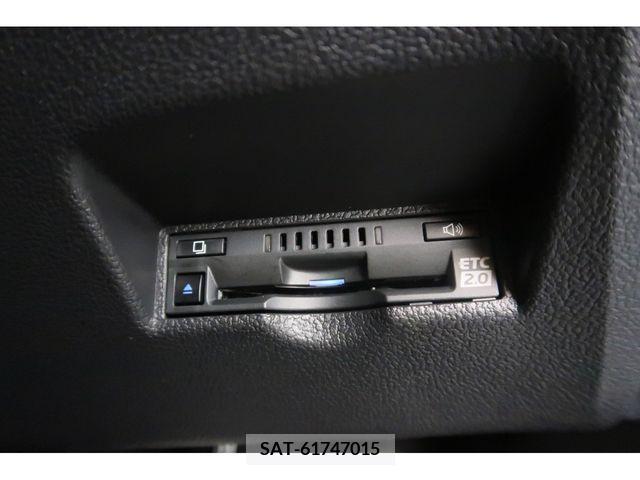 Toyota PRIUS 2020-12 239421-16