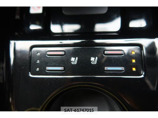 Toyota PRIUS 2020-12 239421-12