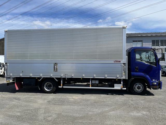 Isuzu FORWARD 2017-04 27393-3