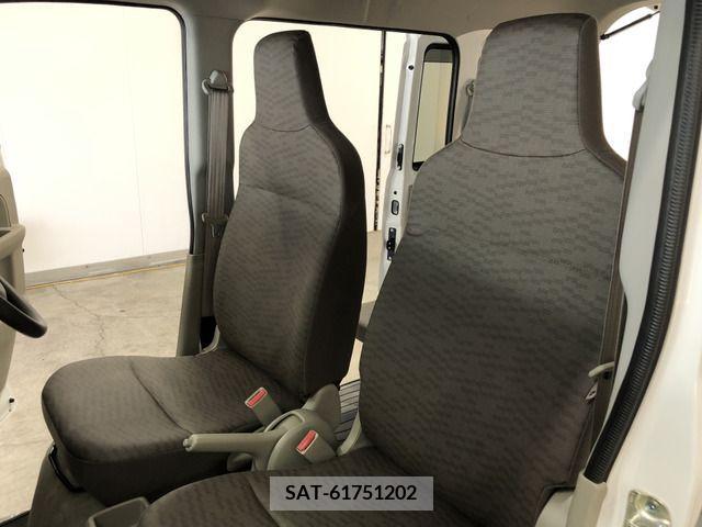 Suzuki EVERY 2023-07 371747-12