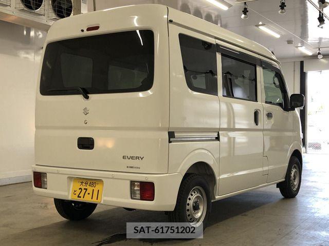 Suzuki EVERY 2023-07 371747-2