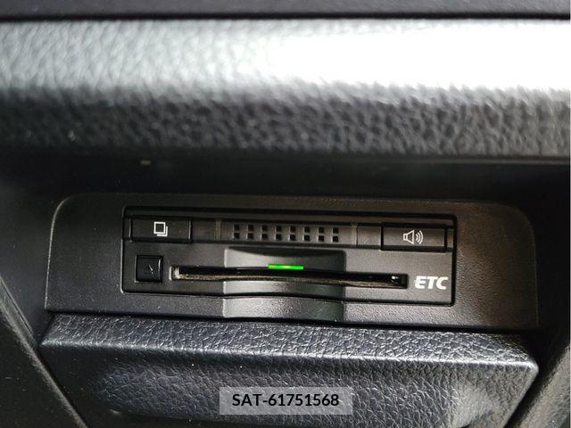 Toyota NOAH 2014-07 279528-13