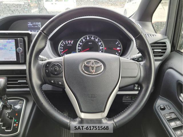 Toyota NOAH 2014-07 279528-18