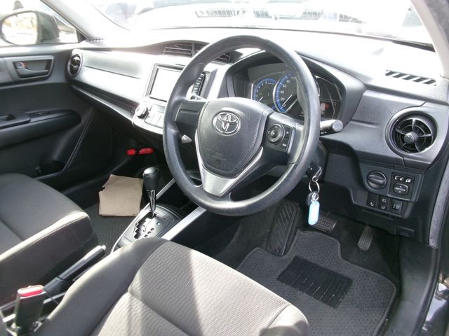 Toyota COROLLA FIELDER 2017-11 181885-1