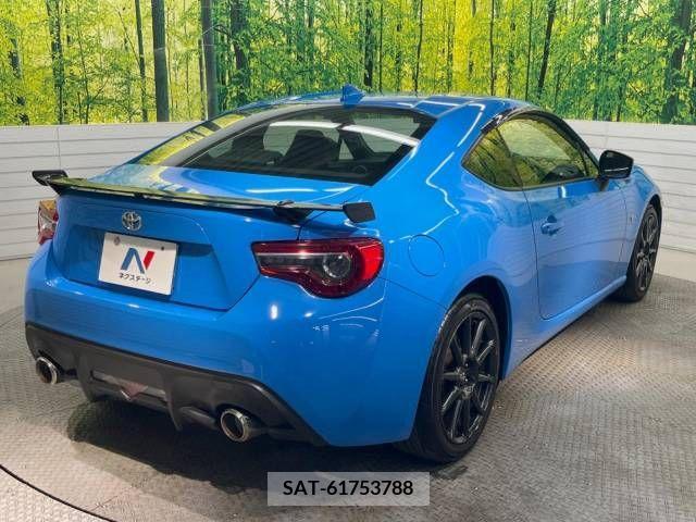 Toyota 86 2018-07 355250-17