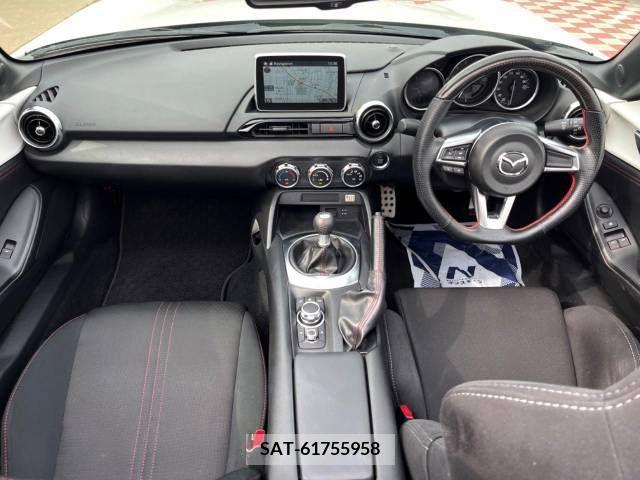 Mazda ROADSTER 2015-05 313766-1