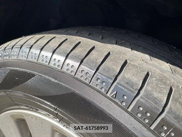 Toyota VOXY 2012-10 372623-8