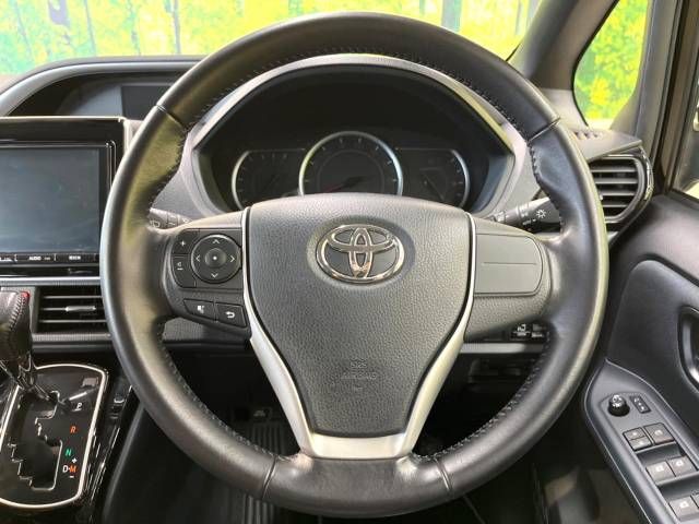 Toyota VOXY 2016-08 25208-12