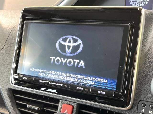 Toyota VOXY 2016-08 25208-4