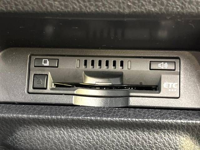 Toyota VOXY 2016-08 25208-7
