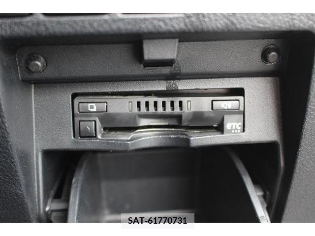 Toyota ALPHARD 2019-02 385744-6