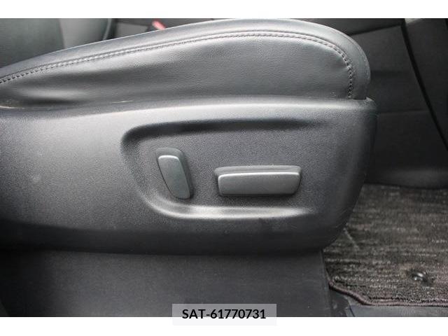 Toyota ALPHARD 2019-02 385744-5