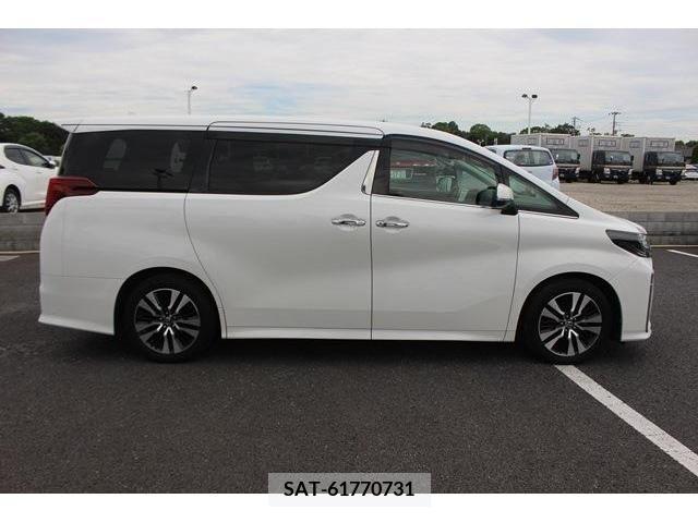 Toyota ALPHARD 2019-02 385744-10