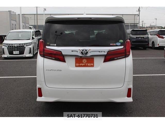 Toyota ALPHARD 2019-02 385744-9