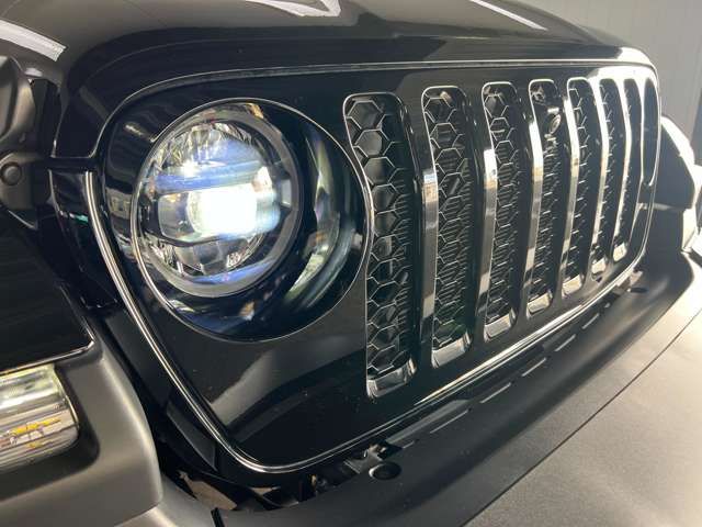 Jeep WRANGLER 2022-10 14822-9
