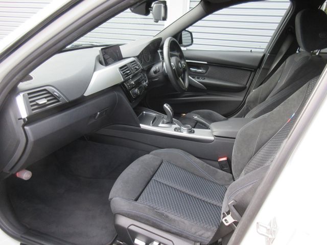 Bmw 3 SERIES 2016-02 26-1