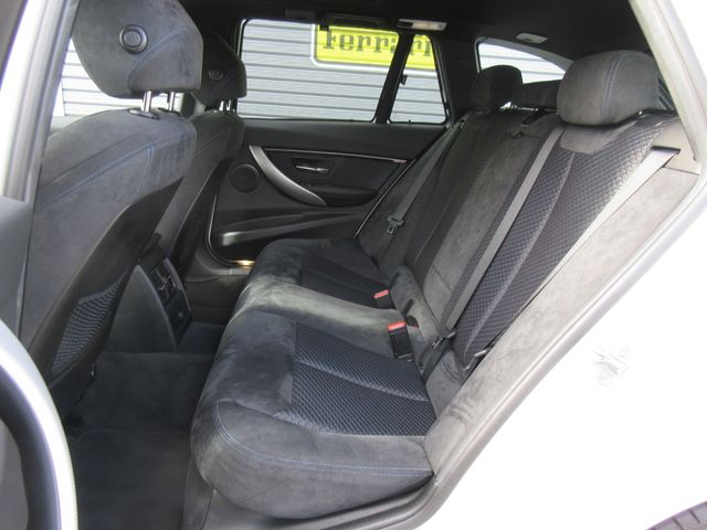 Bmw 3 SERIES 2016-02 26-26