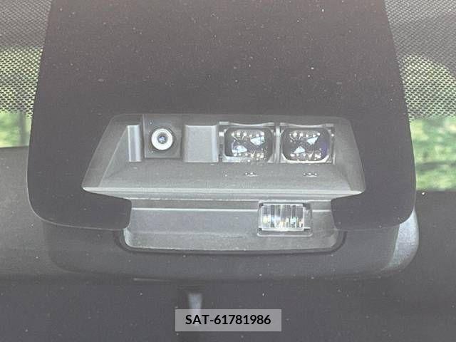Toyota SIENTA 2017-03 285087-5