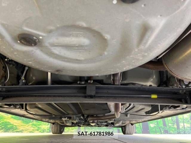 Toyota SIENTA 2017-03 285087-19