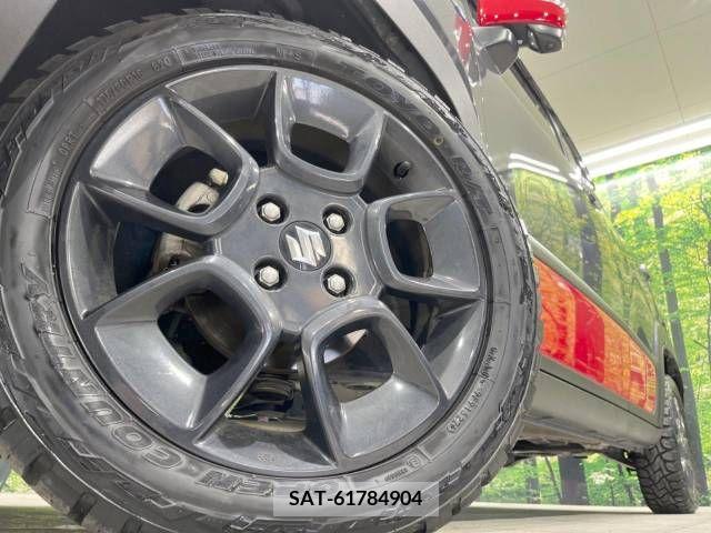 Suzuki X BEE 2018-08 215610-13