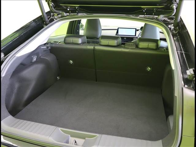 Toyota PRIUS 2023-03 3285-29