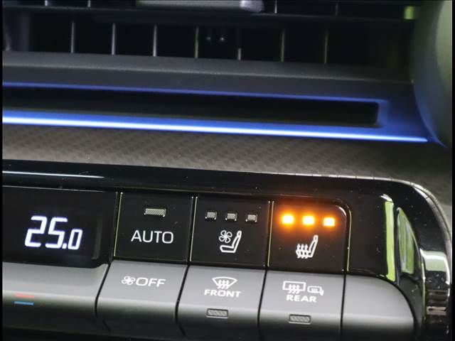 Toyota PRIUS 2023-03 3285-18