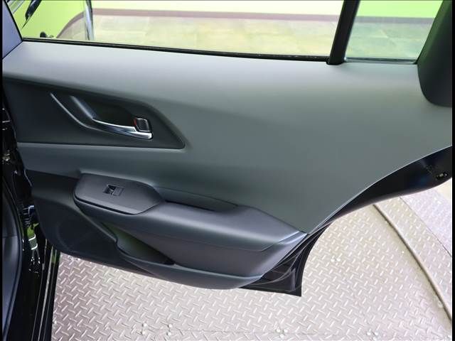 Toyota PRIUS 2023-03 3285-28