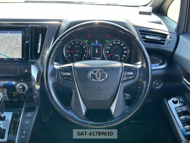 Toyota ALPHARD 2017-08 260110-3