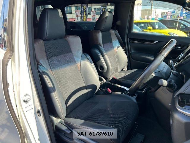 Toyota ALPHARD 2017-08 260110-4