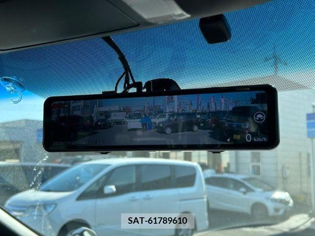 Toyota ALPHARD 2017-08 260110-8