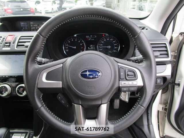 Subaru FORESTER 2015-12 270918-3