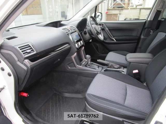 Subaru FORESTER 2015-12 270918-19