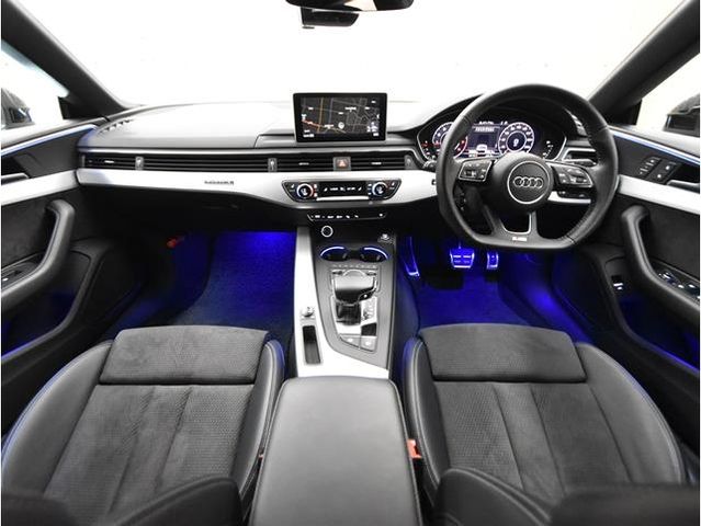 Audi A5 2019-03 188901-2