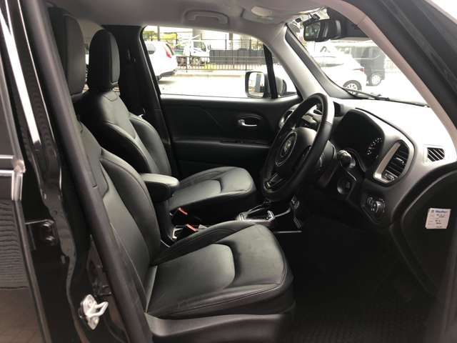 Jeep RENEGADE 2020-10 26633-11