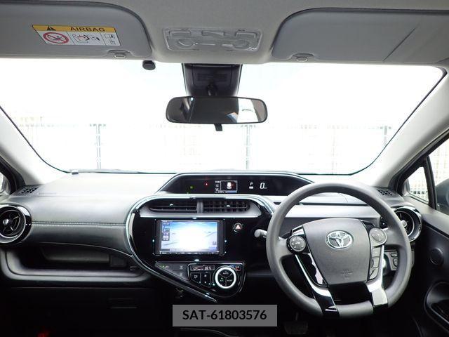 Toyota AQUA 2020-02 221122-1
