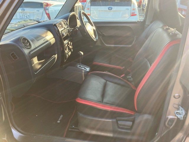 Suzuki JIMNY 2013-11 190064-12