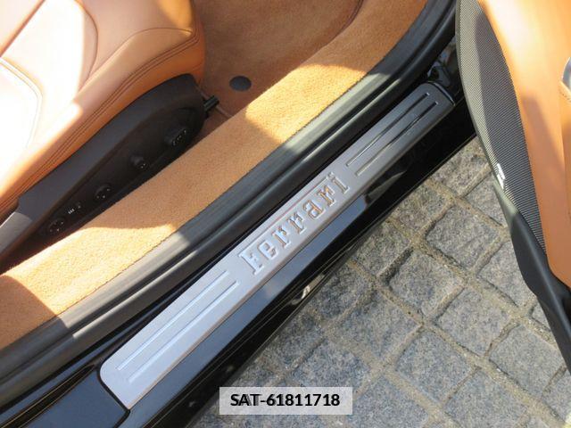 Ferrari 488 Spider 2017-07 204854-17
