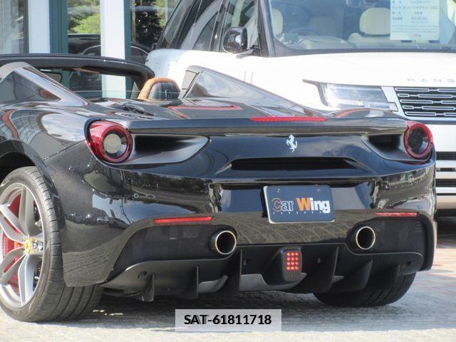 Ferrari 488 Spider 2017-07 204854-9