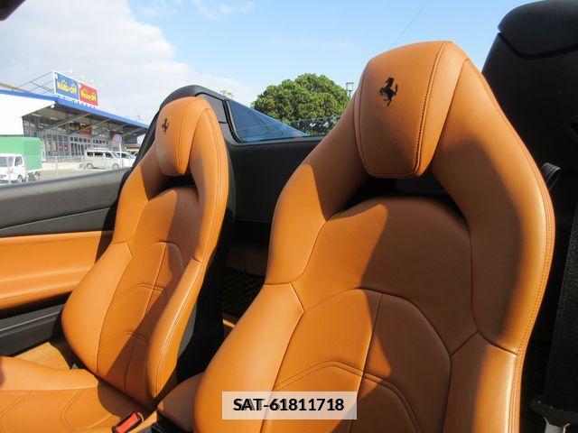 Ferrari 488 Spider 2017-07 204854-12