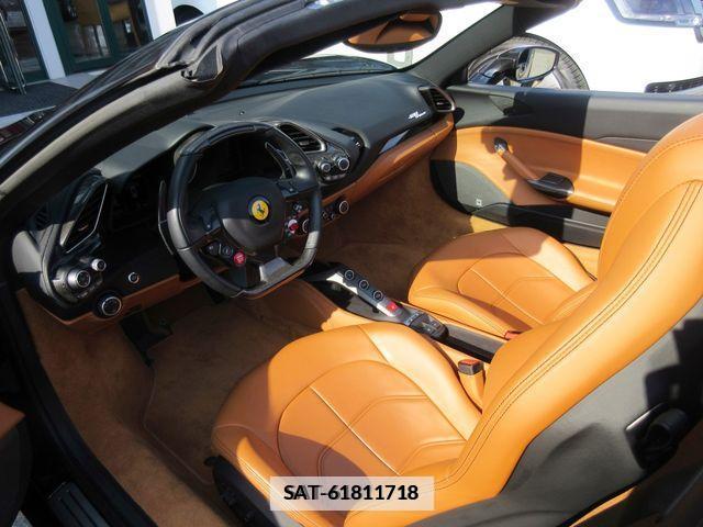 Ferrari 488 Spider 2017-07 204854-1