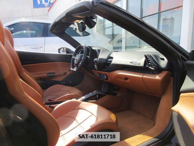 Ferrari 488 Spider 2017-07 204854-14
