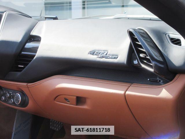 Ferrari 488 Spider 2017-07 204854-15
