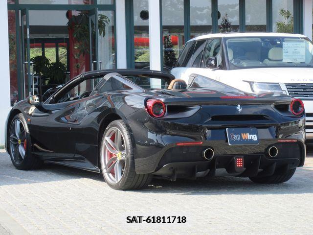 Ferrari 488 Spider 2017-07 204854-7