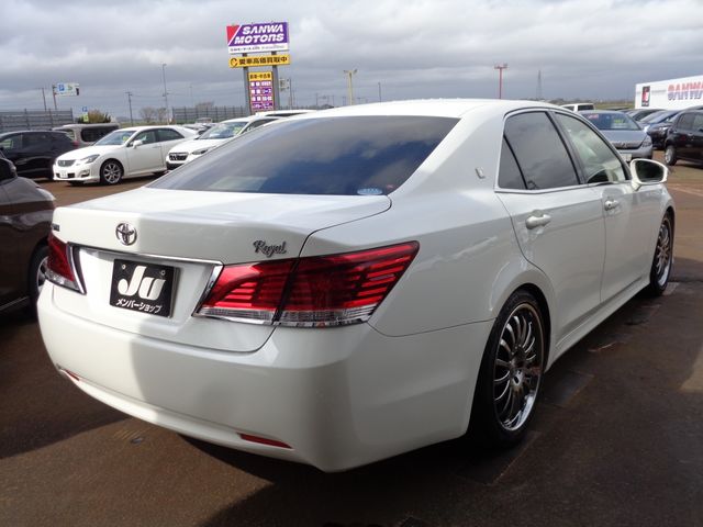 Toyota CROWN SEDAN 2016-03 2907-2